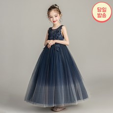 a9266c9a366a9536265a633df7dcd701bb829312c5bea7dfacd1e9d42e1c.jpg