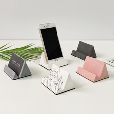 d57c7767e9a68118241a16d43be3f148f04ed1e3d1ea494a0fa2c7a640e8.jpg