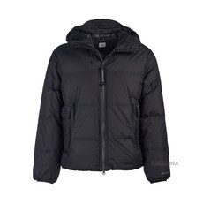 [CP컴퍼니] FW24 남성 렌즈 와펜 패딩 17CLOW006A 110033A 999