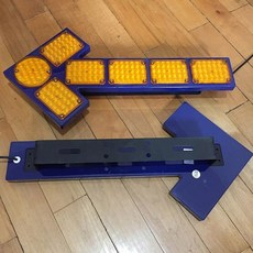 방향지시 안전 LED 도로 도로공사 싸인 입간판 방향 화살표 경광등, 600형 12V 업그레이드 싱글 8구슬, 1개