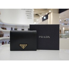 프라다비텔로무브중지갑