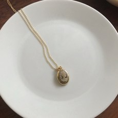 빈티지바이올렛 엔틱 카메오 목걸이 / 유럽 카메오 팬던트 / 까메오 목걸이