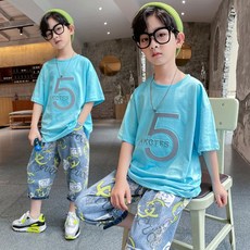 cb61526ad39db3e2b5bc82ad8d0558fb87932efdfdefc4ebbe76ab2f7349.jpg