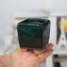 319f1bd4b5e56e4572c9c91fd0f4fe323b23237621654f86e9581110f76b.jpg