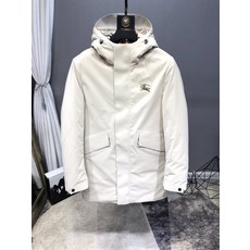 버버리 남성 패딩자켓 화이트.
