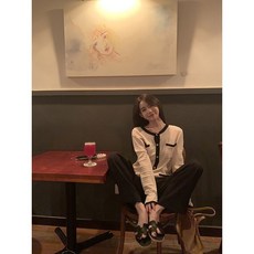 422f82076020dad6b257bae49b6ca0d1d793a082f5c32605412ce27a211b.jpg