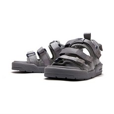 뉴발란스카라반