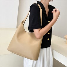 7fa910a27bea3d6116efb5541bc931962d78ee0b65b1e60d64127d1f5fb3.jpg