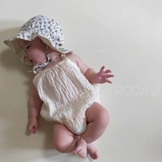 fec8e1837bb825c768e1bea08d105ac0d8fa0e18be8d0f2e5766d62677f8.jpg