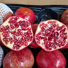 비타민 가득한 상큼한 석류 중과 2kg (4-6과) / 과일선물 50대 신선함 싱싱 달콤새콤, 1개