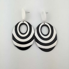 57f1ed6afb3dbf7c041c507d39a99eb264de77a0a06f8c81e07f7f67f86a.jpg
