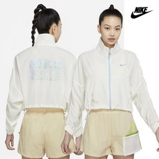 나이키크롭바람막이