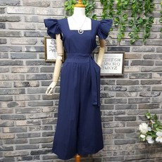 어깨프릴점프수트