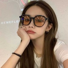 언니네산지직송 2회 덱스 선글라스 썬글라스 오렌지 컬러 틴트 패션 데일리 여성 남성 여자 남자 코디 안경