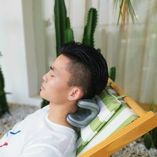 백지영 목견인기 목 마사지기 스트레칭기