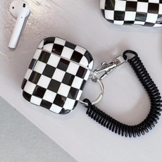 체커보드에어팟케이스