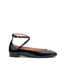 STUART WEITZMAN(스튜어트 와이츠먼) 가죽 발레리나 슈즈