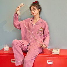 커플 잠옷 여성용 니트 코튼 남성용 긴팔 바지 가디건 느슨한 대형 사이즈는 집 밖에서 입을 수 있습니다.