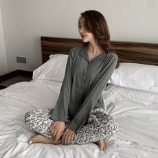 6bb68a7700f099a771e9e322804939c5b22387f8a77a46a6f70fa0a99d99.jpg