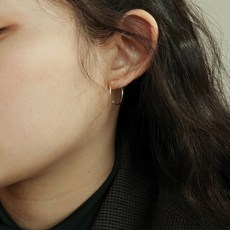 레스이즈모어귀걸이