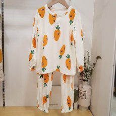 모이모이깜피 뭉게구름처럼 부드러운 러블리캐롯(아이보리)수면잠옷