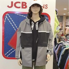 bbbf4ceeed12bf5f7a916cb7f60ff8f263b449d07bf3b4711e1aab08832e.jpg