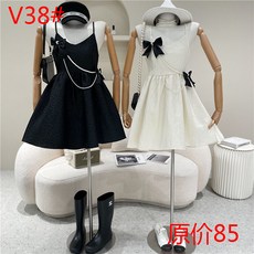 89e721babb556cf068edc7b1287133c26233afad9e4720eaa484bf24074b.jpg