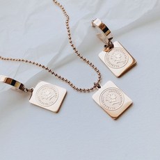 사각알파벳목걸이