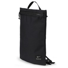 나이키에센셜짐색