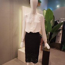 리안뉴욕 HY [리안뉴욕 HY] 라운드프릴쉬폰블라우스 KLWBL8D0
