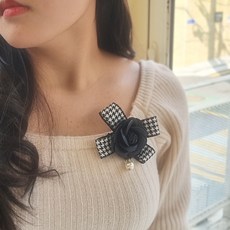 샤넬까멜리아브로치