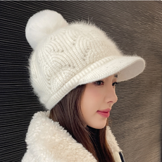 시크해 3868 토끼털방울니트모자 여성 여자 니트 겨울 방한 여우털 방울 니트캡모자 앙고라 귀마개 캠핑 골프 등산 테니스