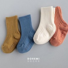963e7aaa944de487113b11437947d3c9548f5498a8968dd243f24641db74.jpg