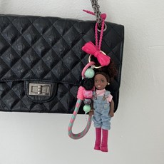 [다하랜드] 블랙 바비인형 키링 흑인 바비키링 백참 가방꾸미기, 연청멜빵