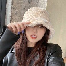 여성 겨울 램스 울 벙거지 모자 여자 버킷햇 레어 트렌드 방한 양 털 캡 보온모자