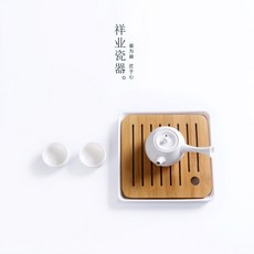6efa690bb0edbd17620597bb594e623e473a300c6a59e6fae42dce8a22cf.jpg