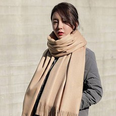 eeca1b326edbd93c6f2cf65fc420ba96c0407e68fd1a57bf27532c4eb000.jpg