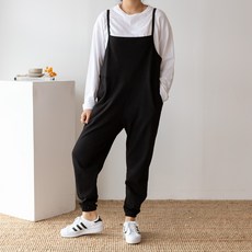 조거점프슈트