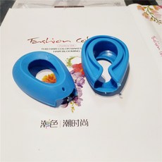 e901f338a61ba06cb486fd6e548d6819fad3c18a9cb438b6405157b88930.jpg