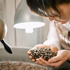 고급 커피 원두 200g 스페셜티 커피 지소현 로스터스 커피 당일로스팅, 10.모모라, 홀빈(분쇄안함)