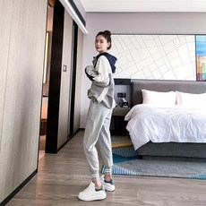 4bfbb71836ce1c014e7b50c3d5576dbd234e82079ef4d7f7e6d70de52ed3.jpg