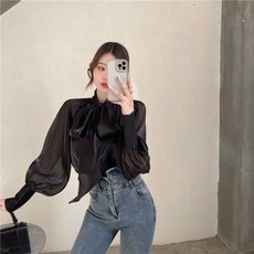 나비넥타이와이셔츠