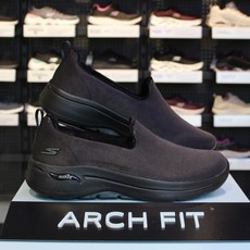 스케쳐스비쿨슬립온