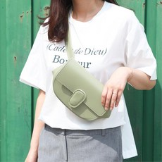 320bcd5849461539a6511061687c498545f3a690cbbfece6c0f9b766b38f.jpg