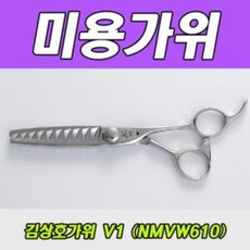 64d90f3a20d82532f69c9561b0c8953832a66831e2b1ea6cc3a691b2e22d.jpg