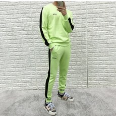 e99d1e579cff286d7736b307cb428c7323a7ac66b2dfabf7e45feecd7535.jpg