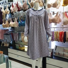 a96500b95b8fe885de8d4466d74bc4c1c4cb956d024fab8e2857a3a0e88f.jpg