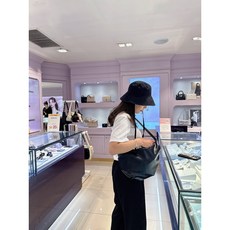 크로와상 가방 크루아상백 블랙 보부상 범백 일상 데일리 여행가방