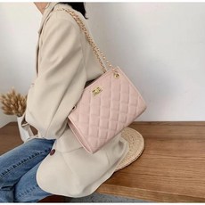 아더에러쇼퍼백