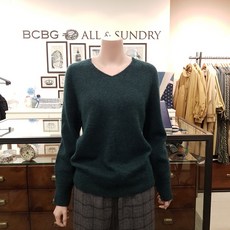 BCBG 비씨비지**따뜻한 알파카 모 니트_DRACO V넥 P/O_B9W9K424_43